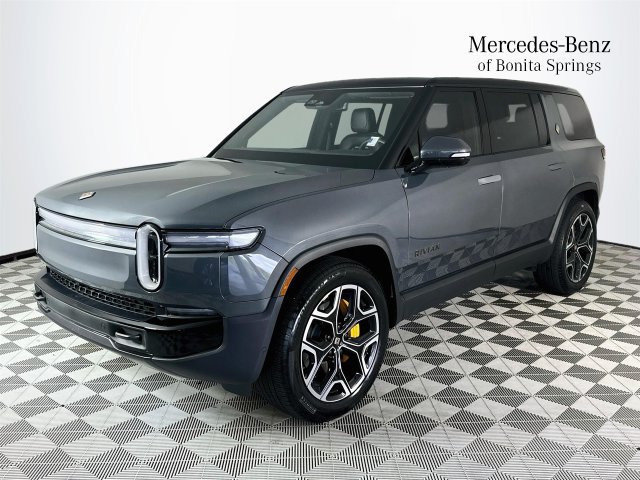 Used 2025 Rivian R1S Premium Dual AWD/4WD image 3