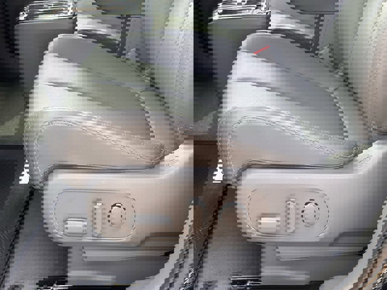 Used 2025 Hyundai Ioniq 5 SEL image 23