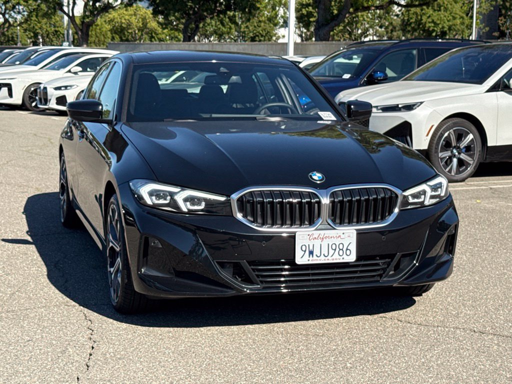 Used 2026 BMW 330i Sedan w/ Convenience Package RWD image 5