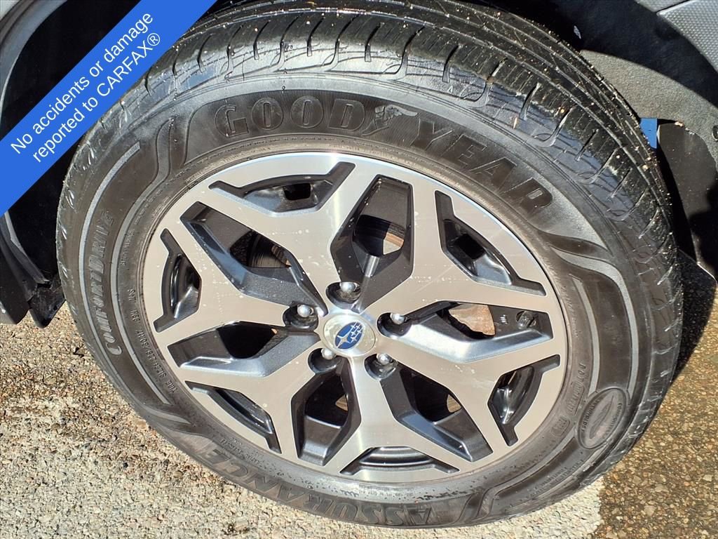 Used 2022 Subaru Forester Premium image 9