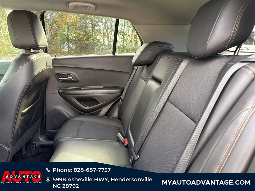 Used 2022 Chevrolet Trax LT w/ Driver Confidence Package image 27