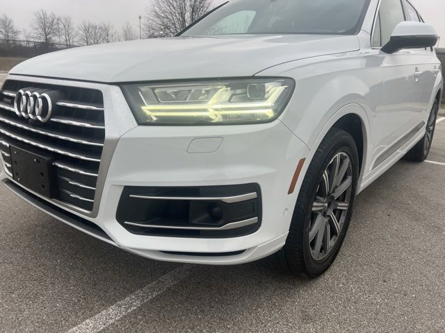 Used 2019 Audi Q7 3.0T Premium Plus w/ Premium Plus Package image 4
