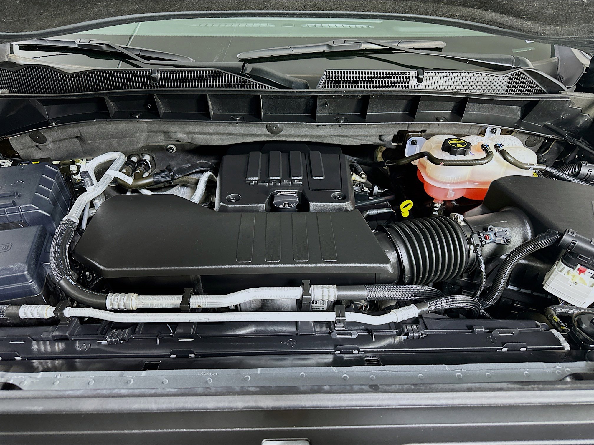 Used 2024 GMC Sierra 1500 Elevation image 30