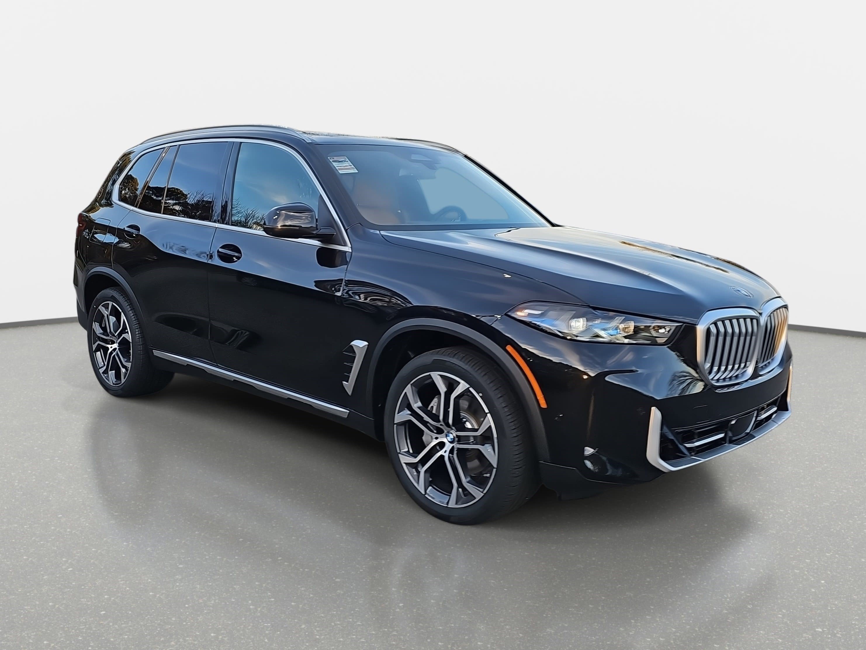 New 2026 BMW X5 xDrive40i w/ Climate Comfort Package image 3