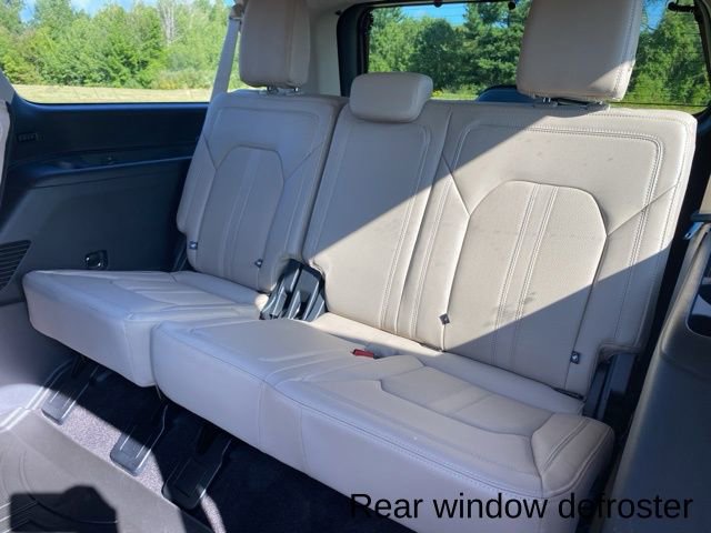 Used 2022 Ford Expedition Max Limited image 29
