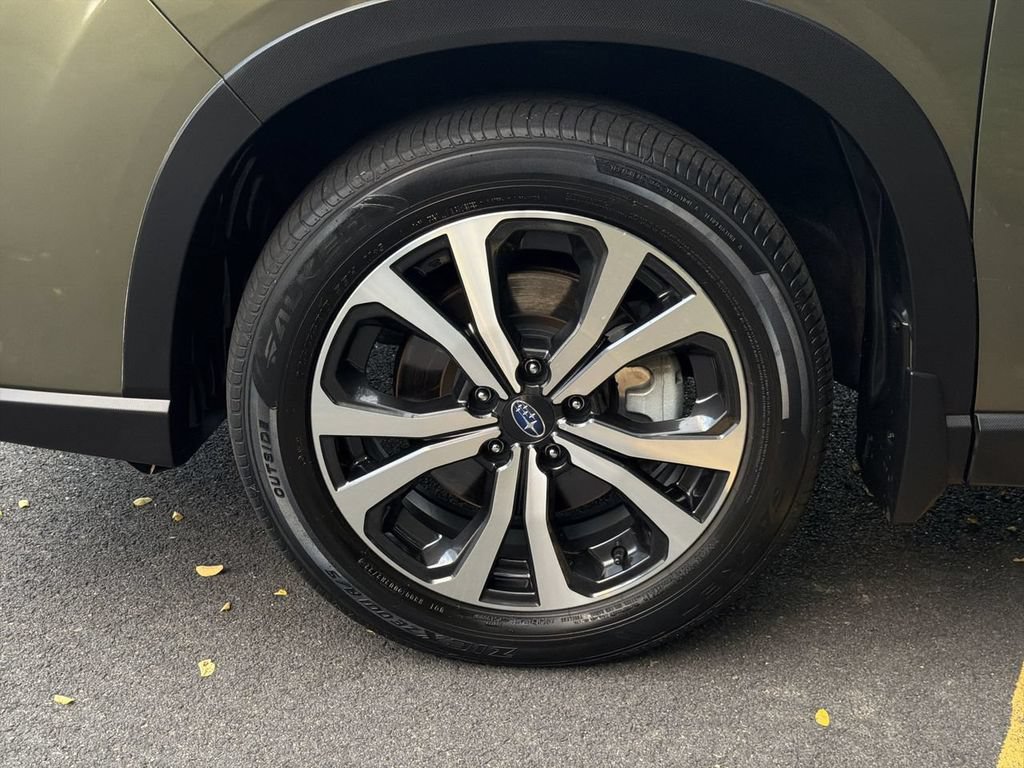 Certified 2022 Subaru Forester Limited AWD/4WD image 10