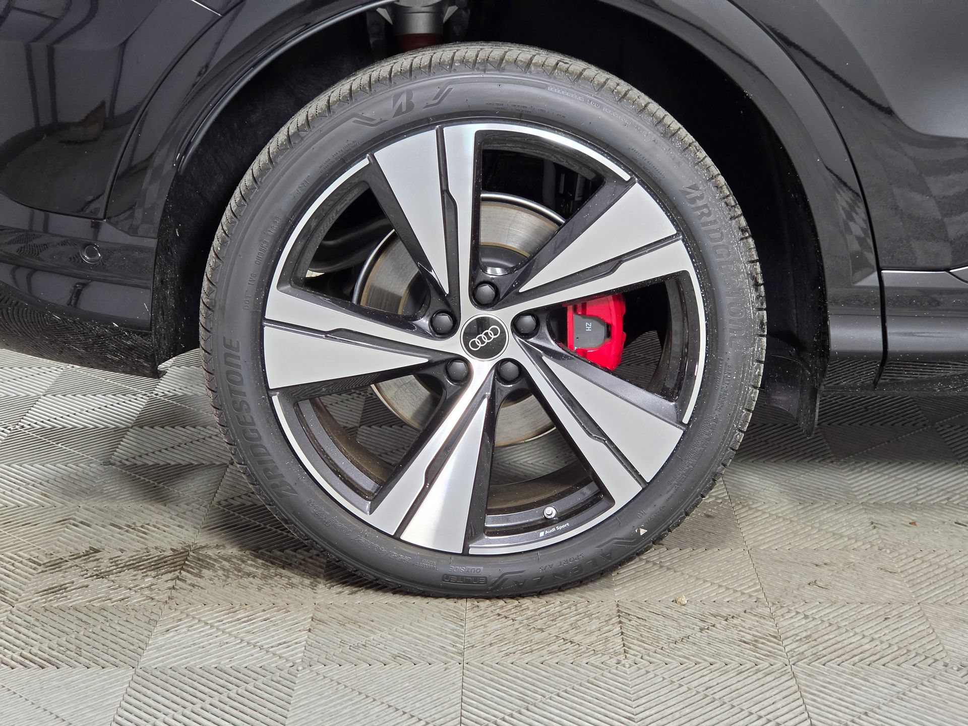 New 2026 Audi SQ5 Premium Plus AWD/4WD image 7