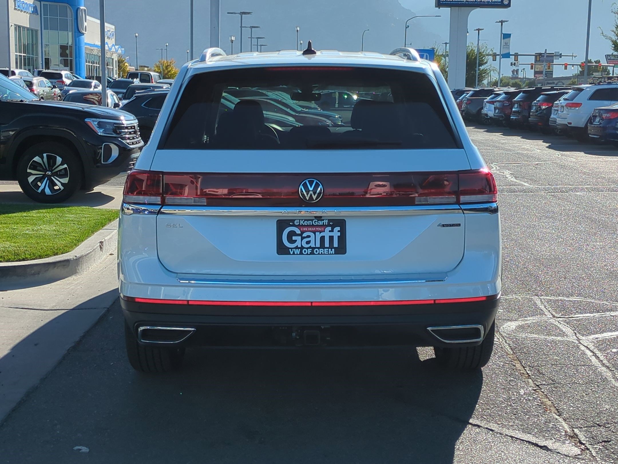 New 2026 Volkswagen Atlas SEL image 7