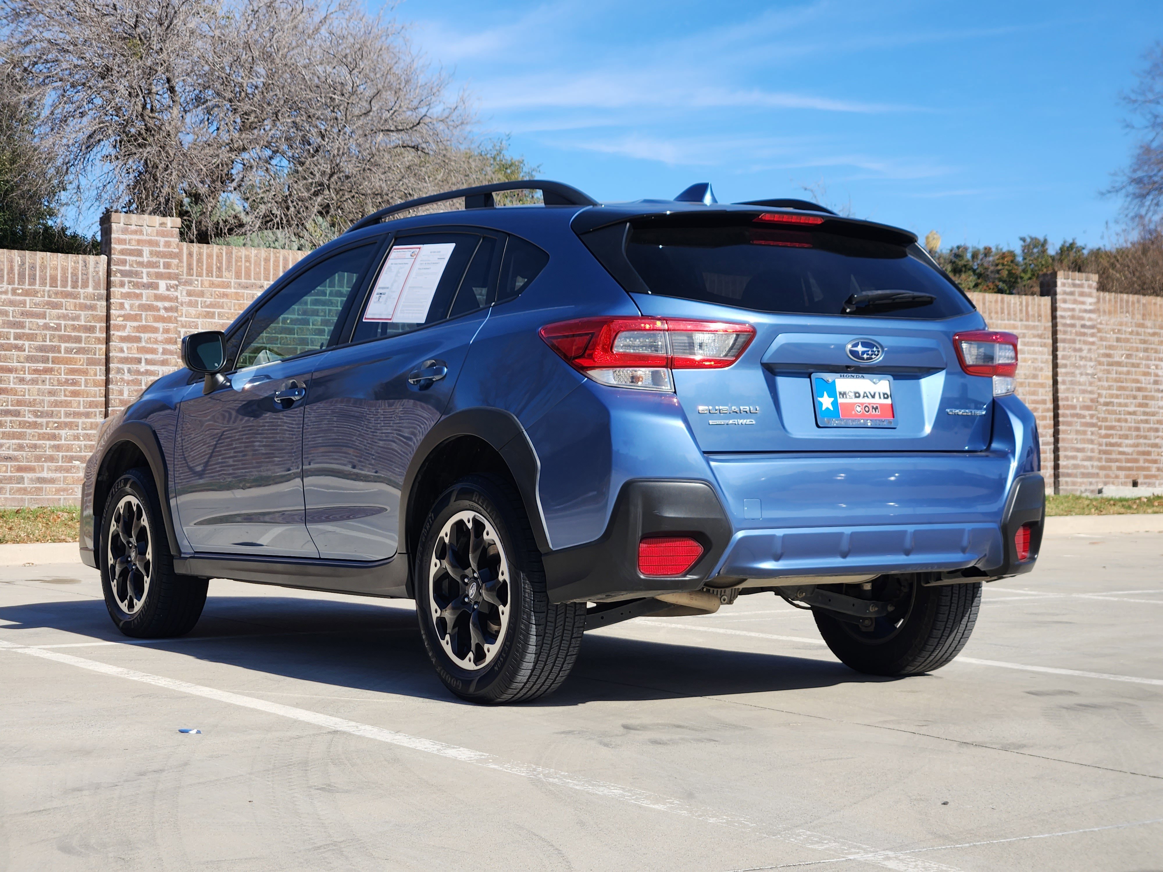 Used 2021 Subaru Crosstrek 2.0i Premium w/ Moonroof Package image 8