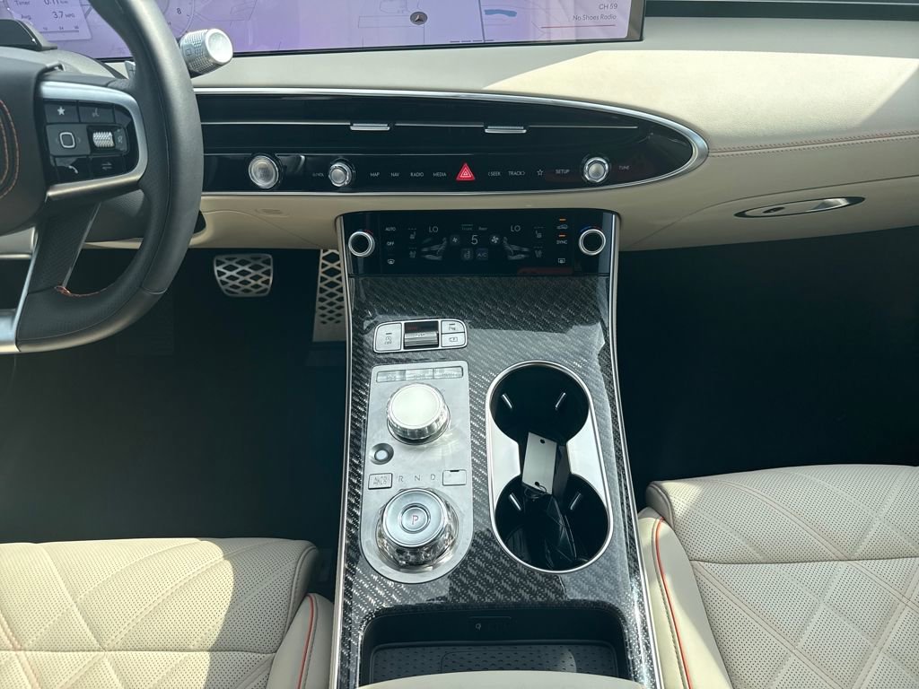 Used 2026 Genesis GV70 3.5T Sport Prestige image 23