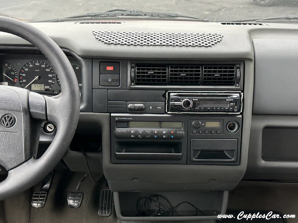 Used 1997 Volkswagen Eurovan Camper FWD image 39