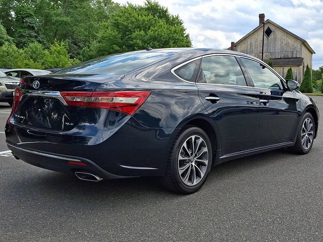 Used 2016 Toyota Avalon XLE Premium FWD image 6