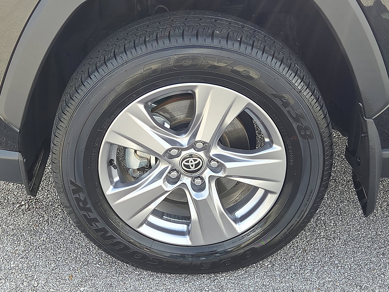 Used 2024 Toyota RAV4 XLE image 7