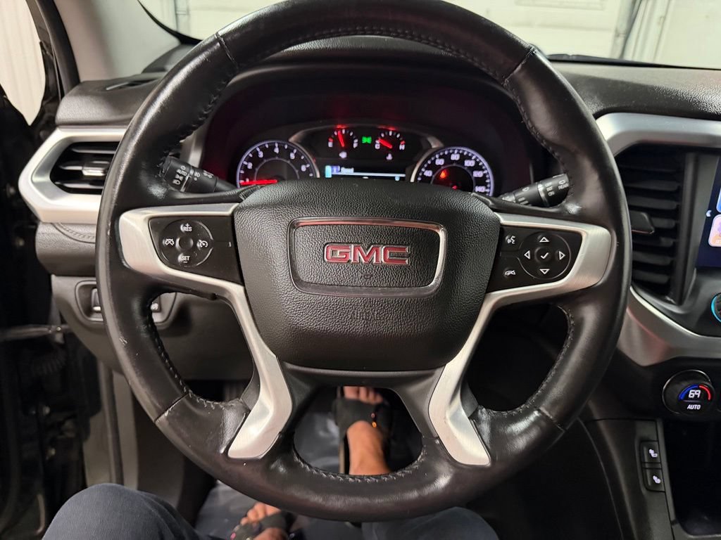 Certified 2017 GMC Acadia SLT AWD/4WD image 41