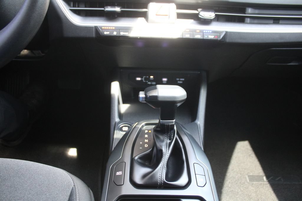 Certified 2025 Kia K4 FWD image 33