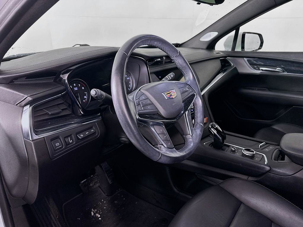 Used 2023 Cadillac XT5 Premium Luxury w/ Technology Package image 13