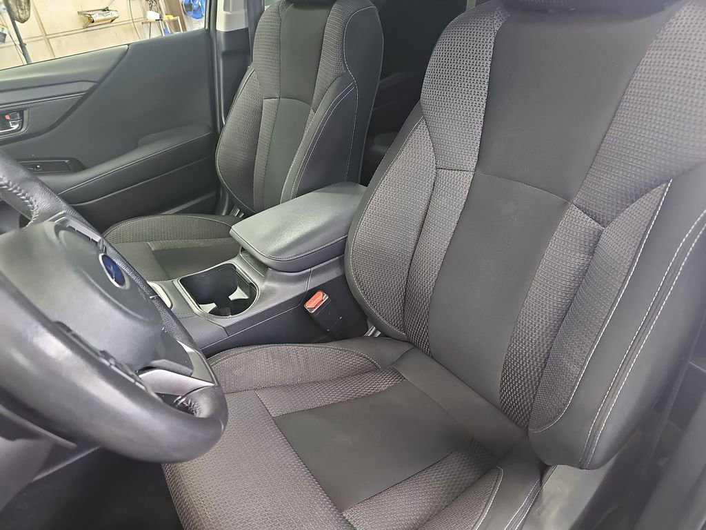 Used 2023 Subaru Outback Premium AWD/4WD image 15