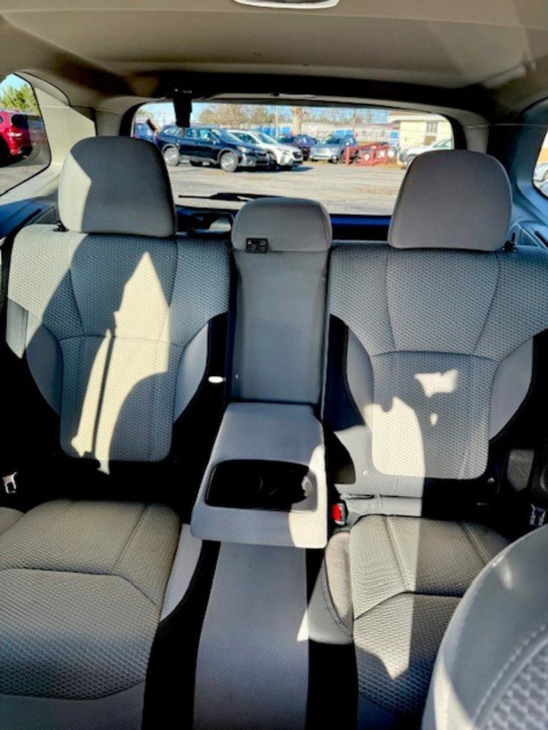 Used 2021 Subaru Forester Premium image 22