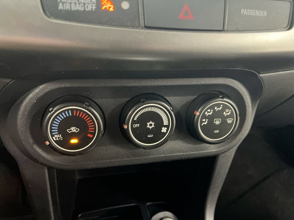 Used 2013 Mitsubishi Lancer ES FWD image 15