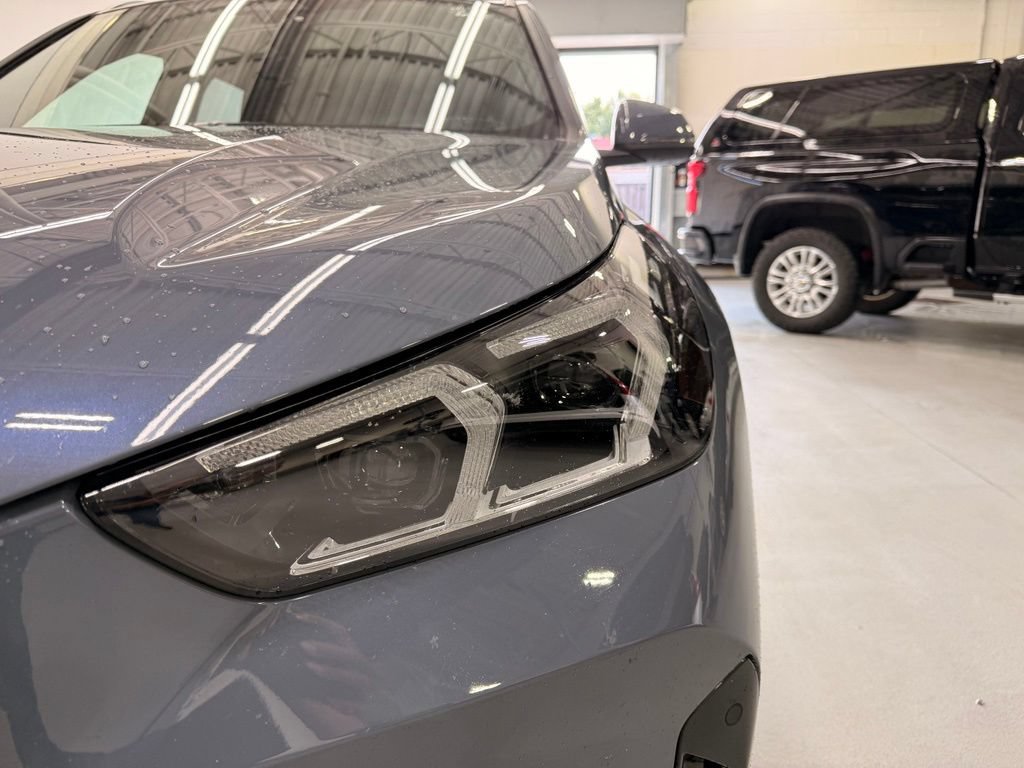 Used 2026 BMW X1 xDrive28i AWD/4WD image 9