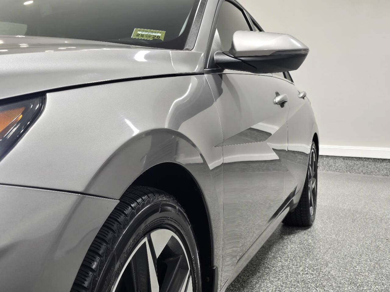 Used 2023 Hyundai Elantra Limited w/ Winter Weather Package FWD image 10