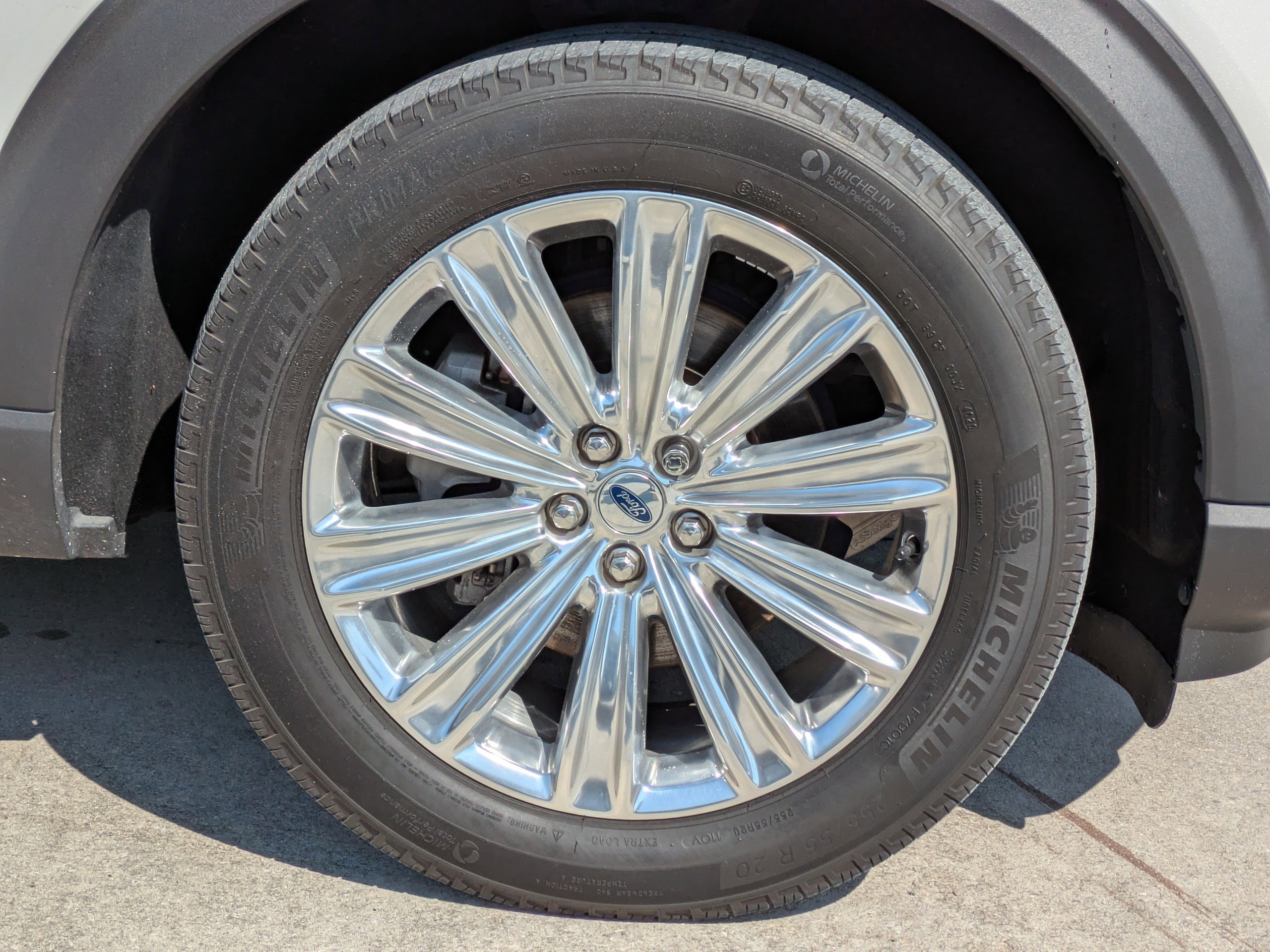 Used 2021 Ford Explorer Limited w/ Equipment Group 301A image 11