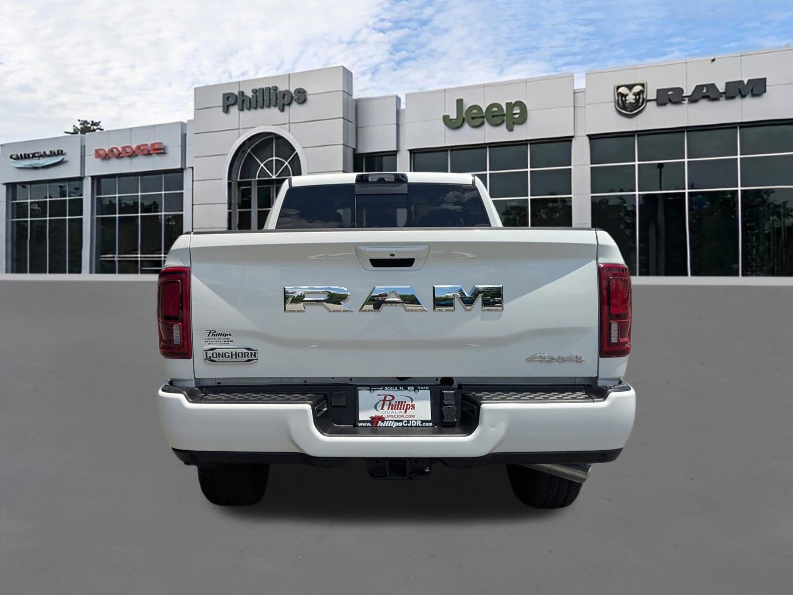 New 2026 RAM 2500 Limited AWD/4WD image 4