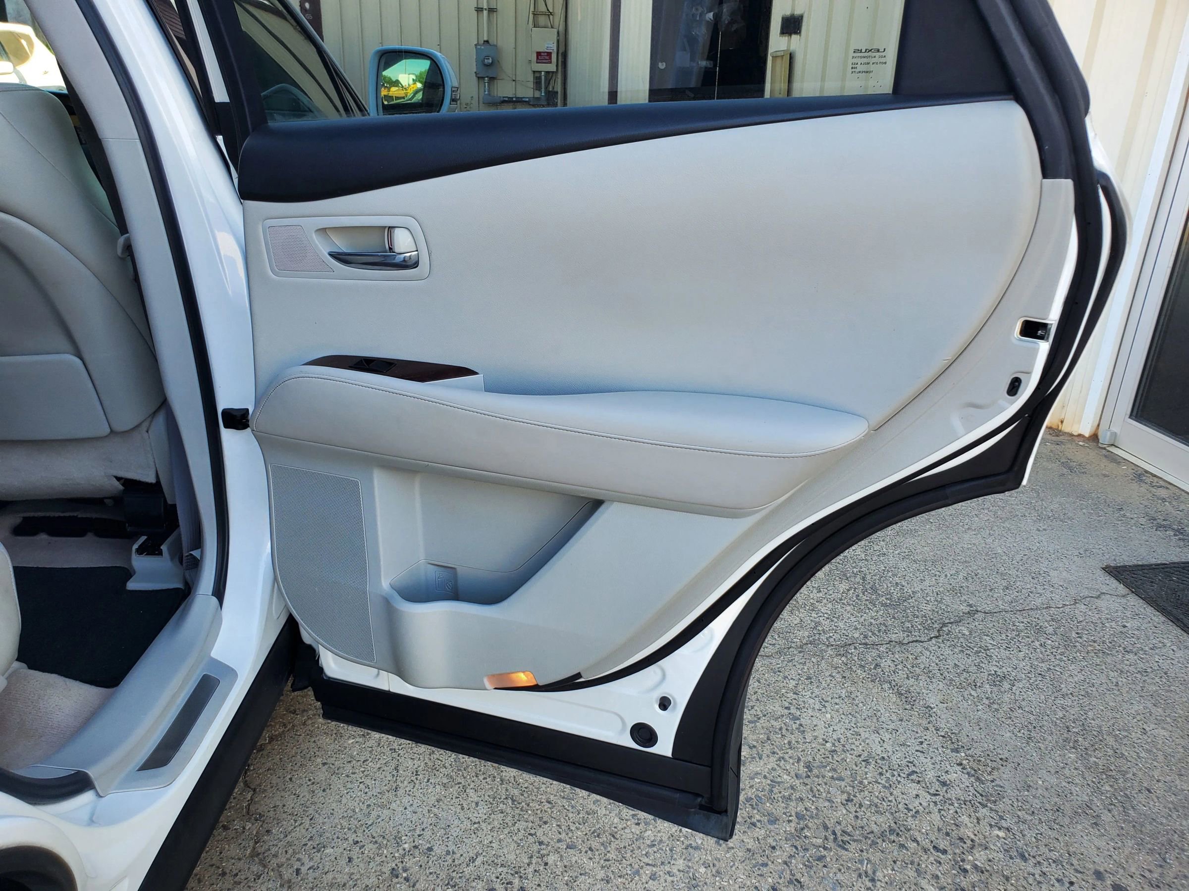 Used 2010 Lexus RX 350 AWD image 18