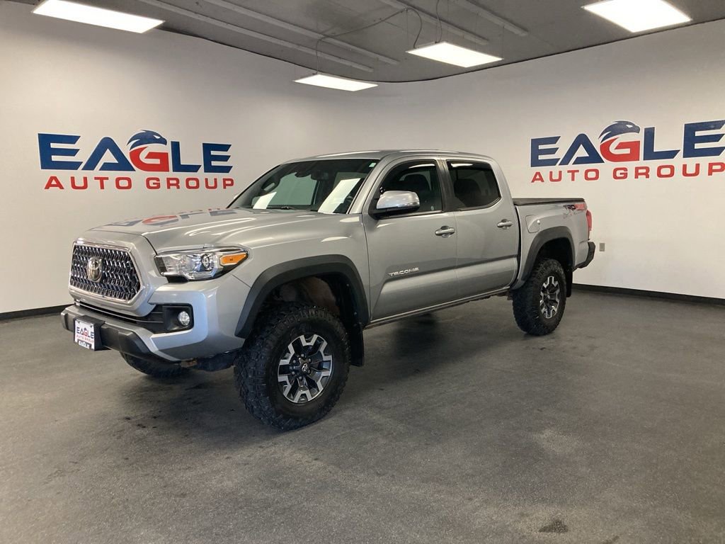 Used 2019 Toyota Tacoma TRD Off-Road AWD/4WD image 6