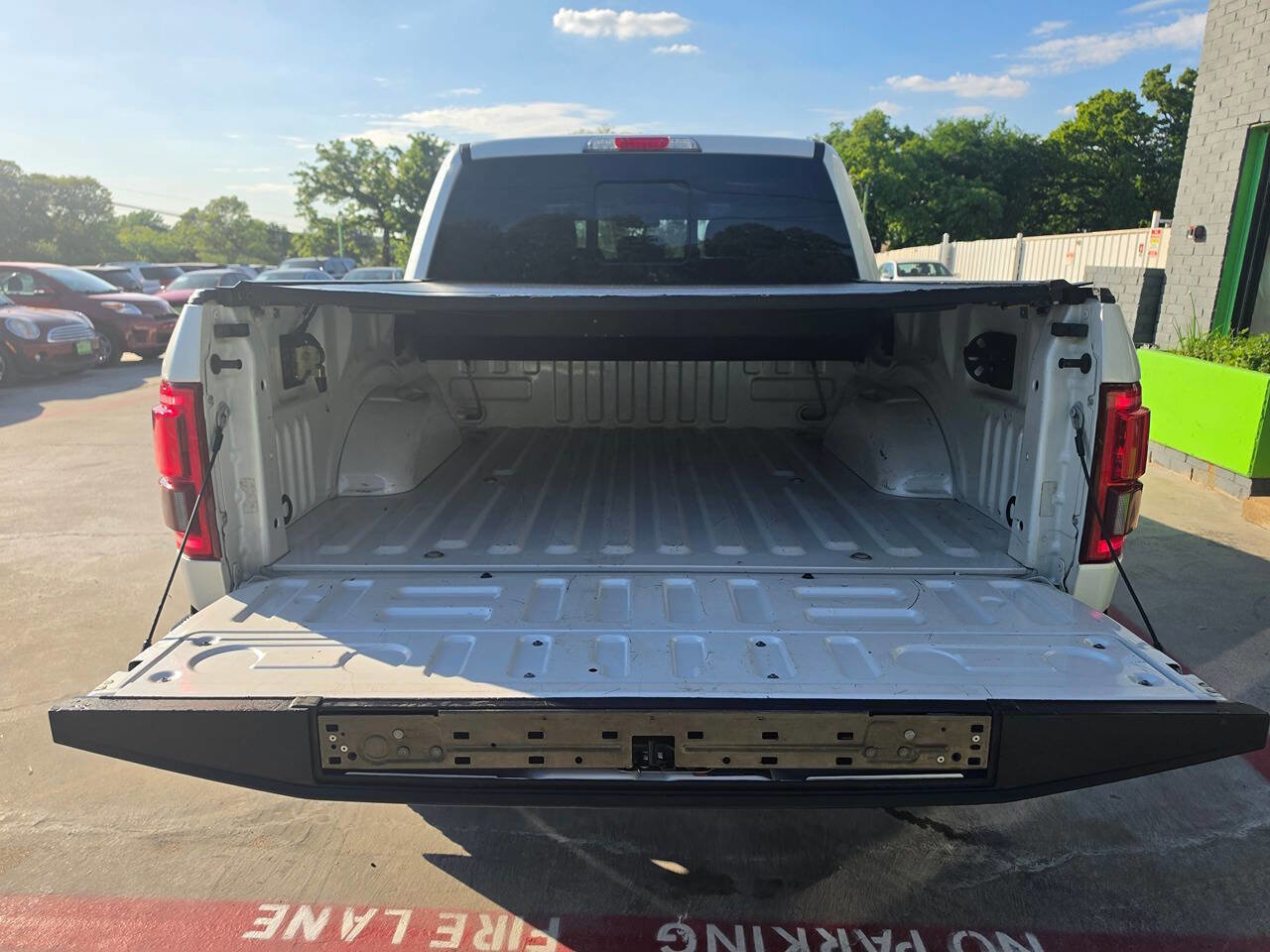 Used 2017 Ford F150 King Ranch w/ Equipment Group 601A Luxury AWD/4WD image 17