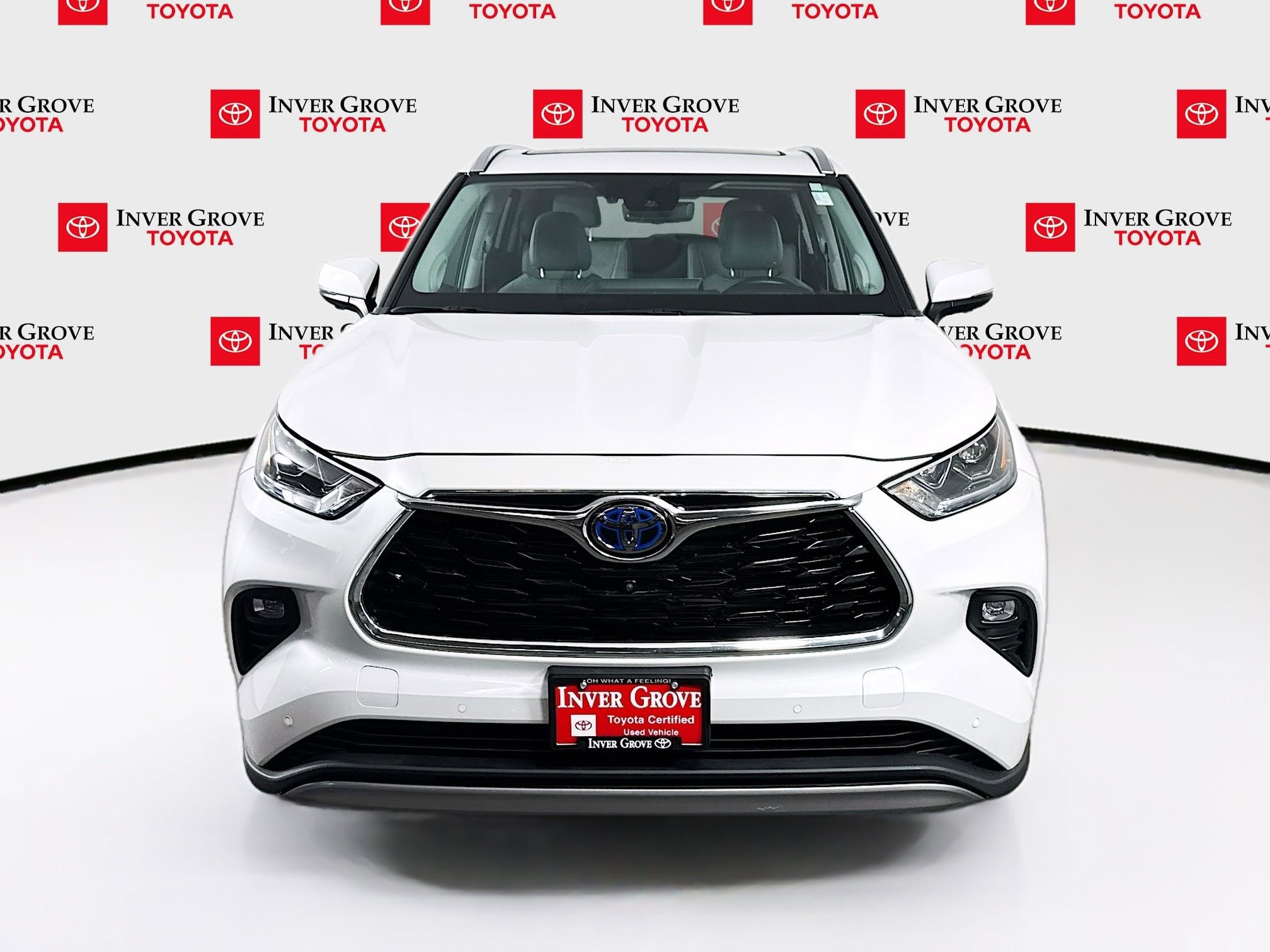 Used 2023 Toyota Highlander Platinum AWD/4WD image 2