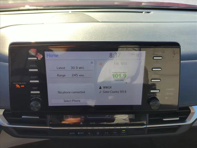 Used 2022 Toyota Sienna LE image 17