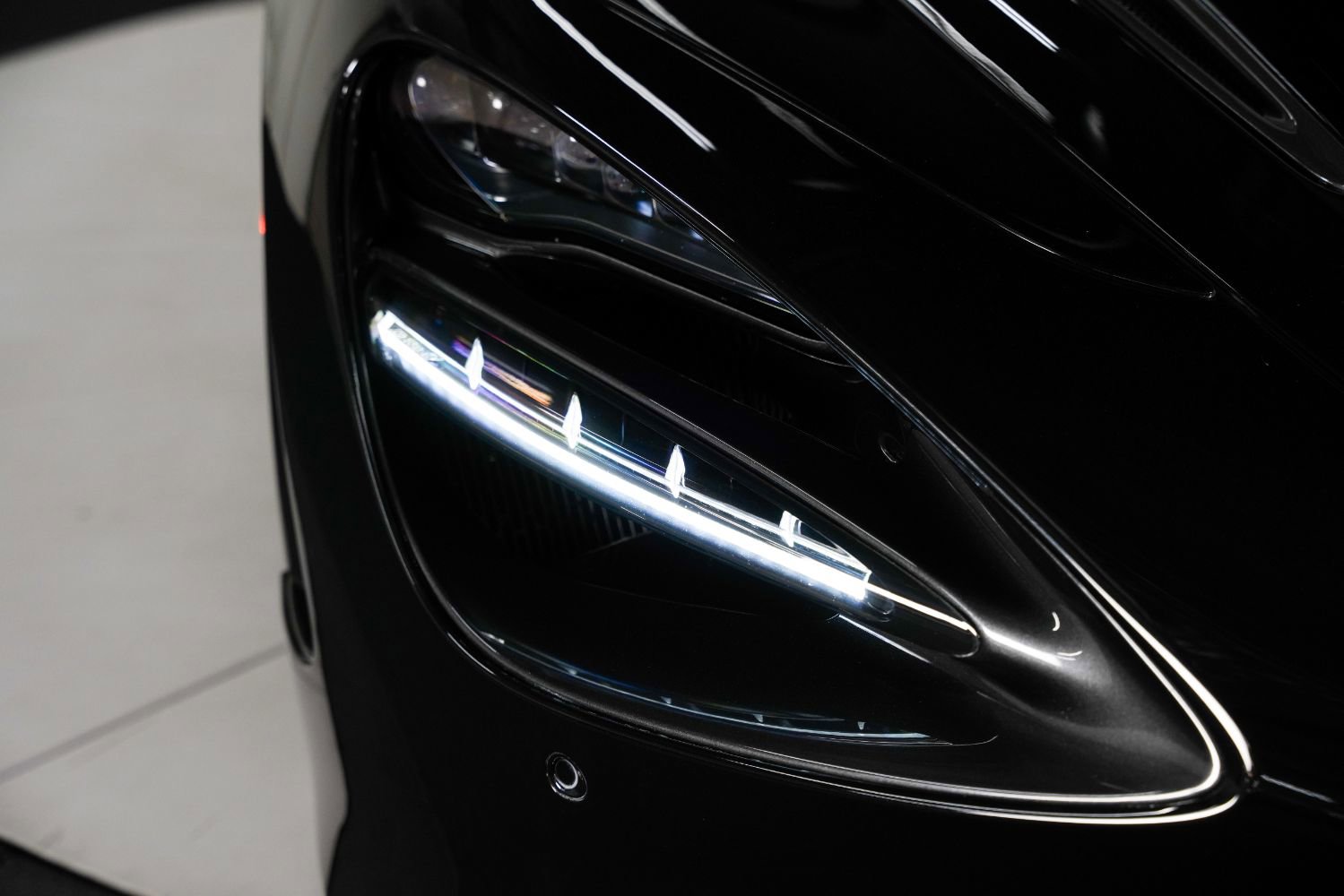 Used 2020 McLaren 720S Luxury image 12