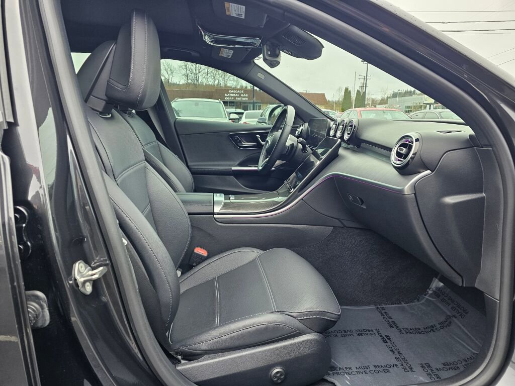 Used 2023 Mercedes-Benz C 300 Sedan w/ Exclusive Trim Package image 10