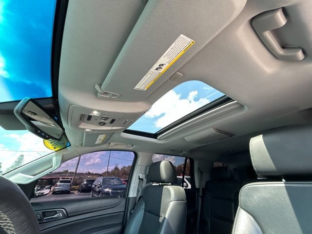 Used 2018 GMC Yukon SLT w/ Open Road Package AWD/4WD image 42