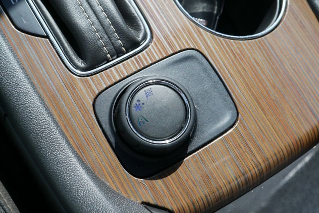 Used 2019 GMC Acadia SLE FWD image 22