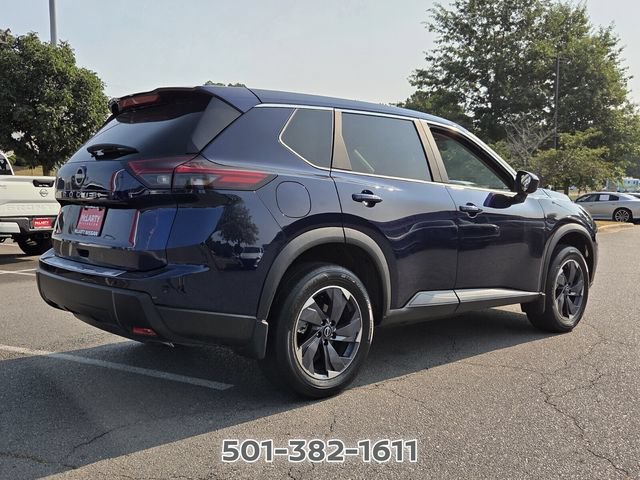 Certified 2026 Nissan Rogue SV FWD image 5