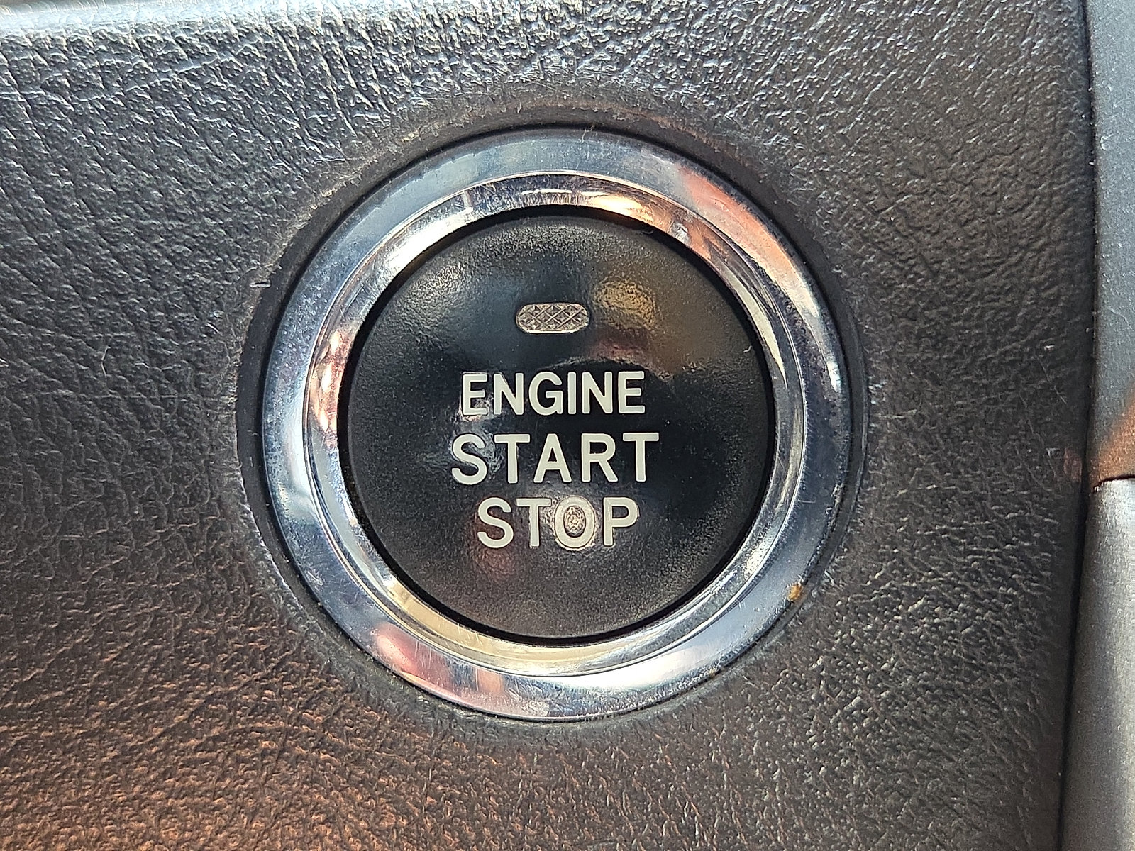 Used 2010 Toyota 4Runner Limited AWD/4WD image 20