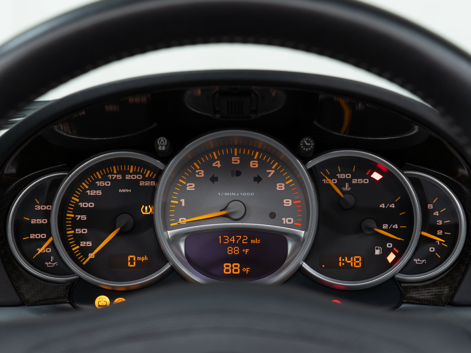 Used 2005 Porsche Carrera GT RWD image 32