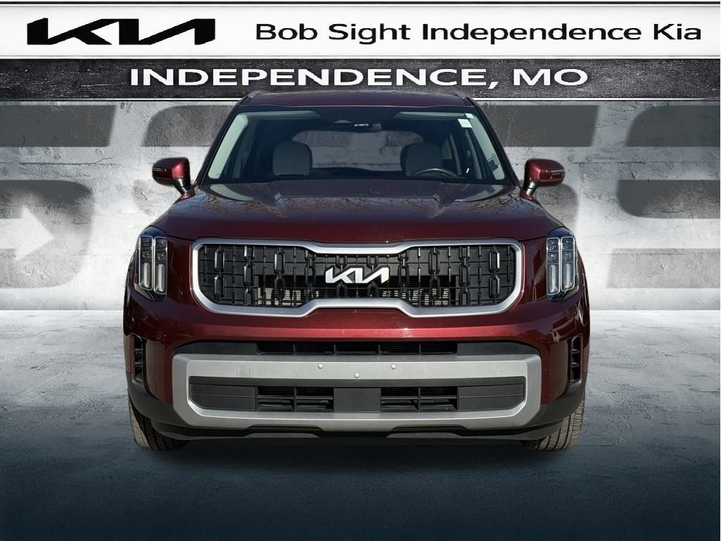 Certified 2023 Kia Telluride EX w/ EX Captain's Chair Package image 28