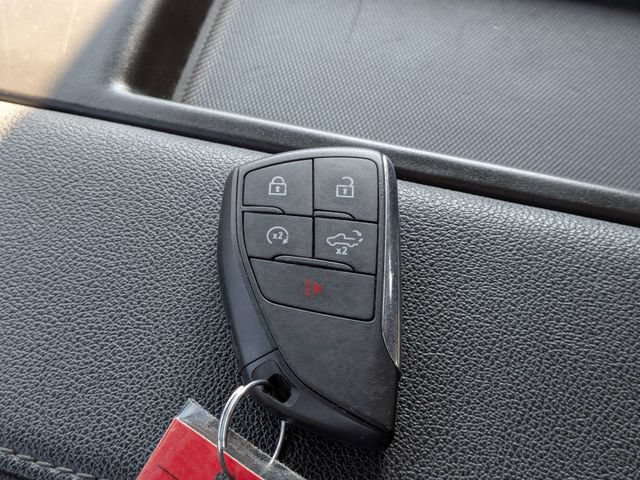 Used 2025 GMC Sierra 1500 SLT AWD/4WD image 31