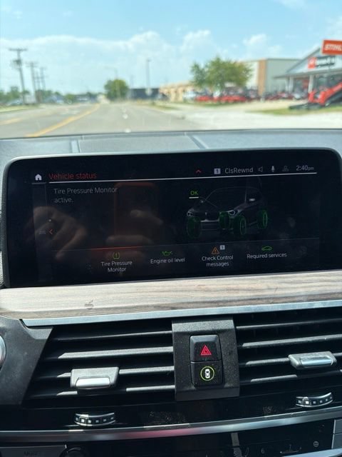 Used 2020 BMW X3 xDrive30i w/ Executive Package AWD/4WD image 3