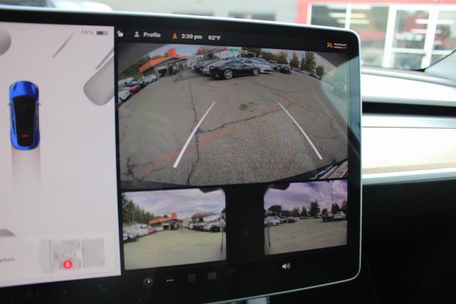 Used 2023 Tesla Model Y Long Range image 15