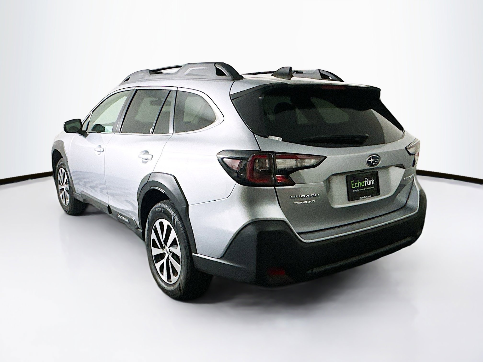 Used 2025 Subaru Outback Premium image 5