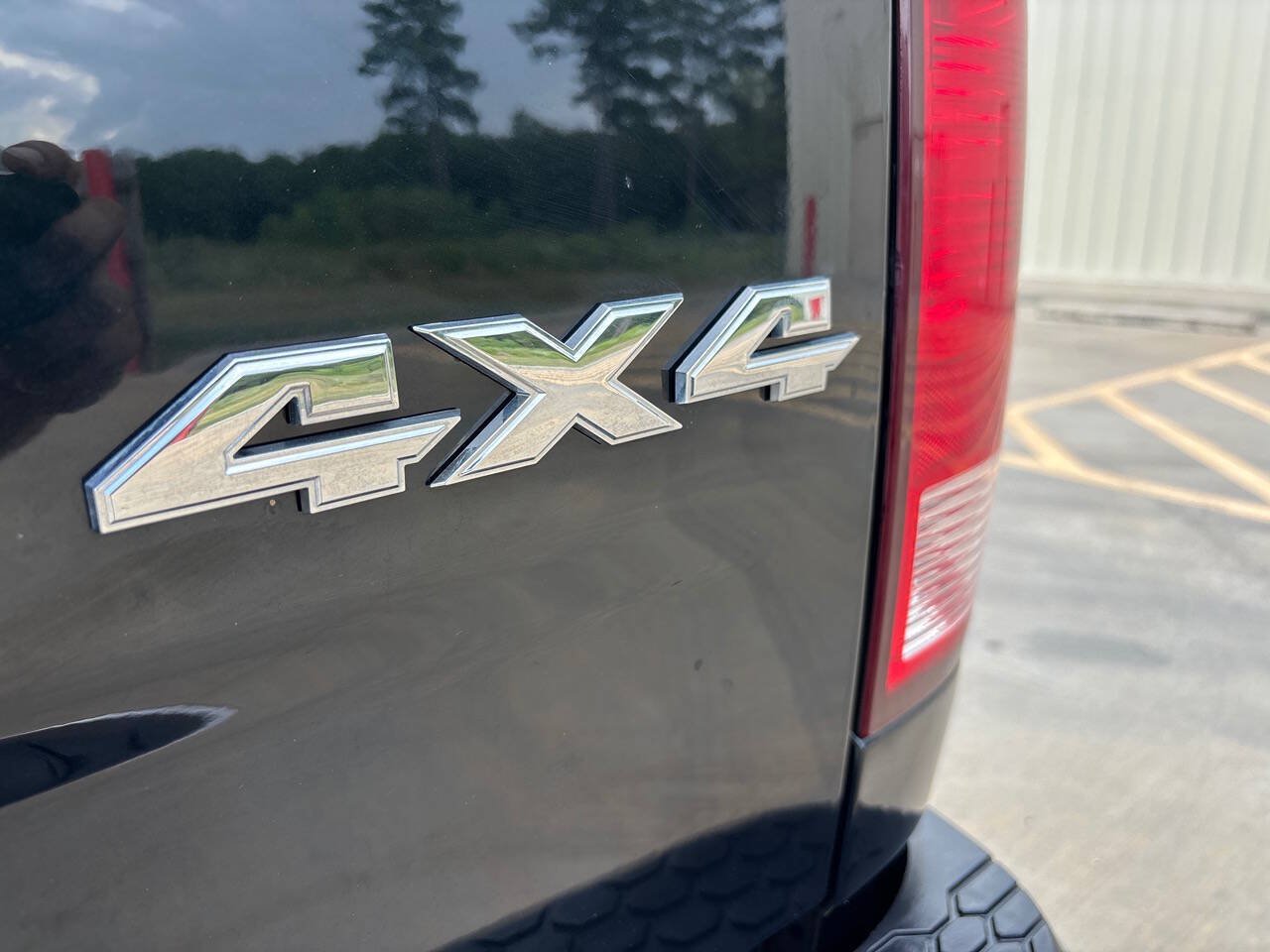 Used 2017 RAM 1500 Outdoorsman AWD/4WD image 45