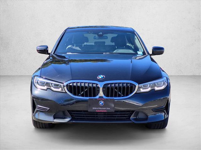 Used 2022 BMW 330i xDrive Sedan w/ Driving Assistance Package AWD/4WD image 2
