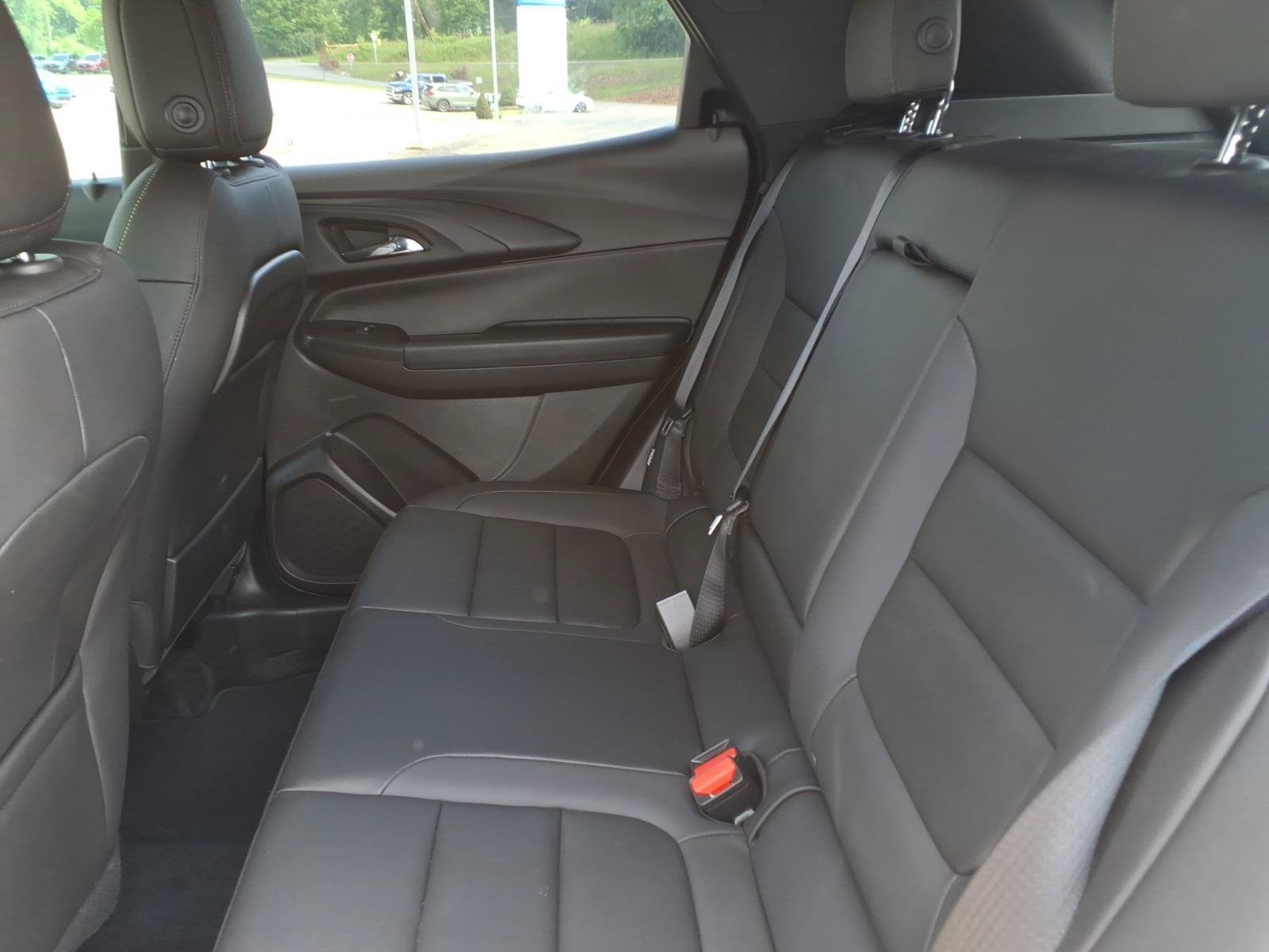 Used 2026 Chevrolet TrailBlazer ACTIV w/ Convenience Package AWD/4WD image 13