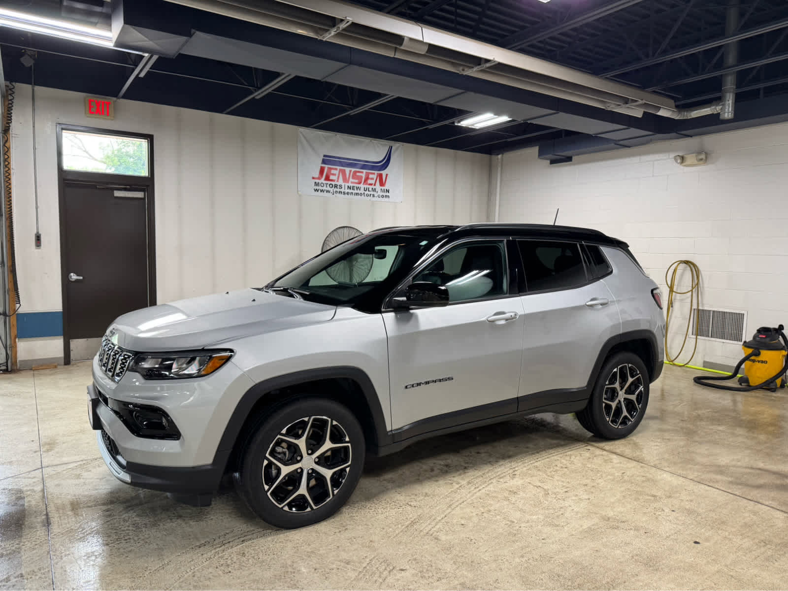 Used 2024 Jeep Compass Limited