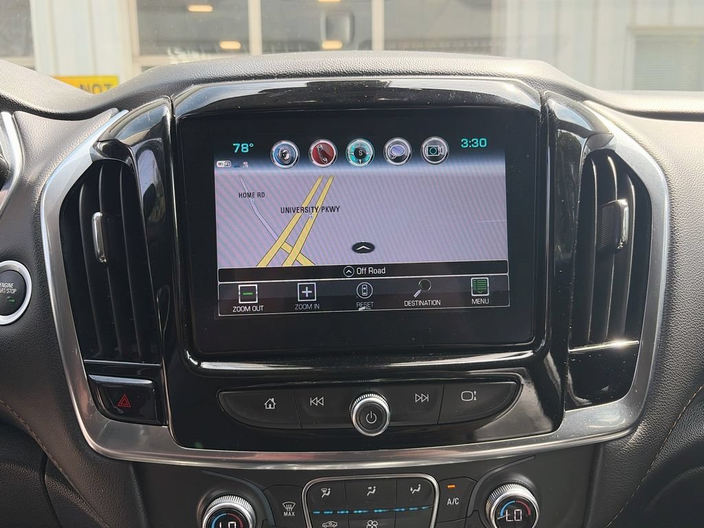 Used 2019 Chevrolet Traverse LT w/ LT Premium Package FWD image 13