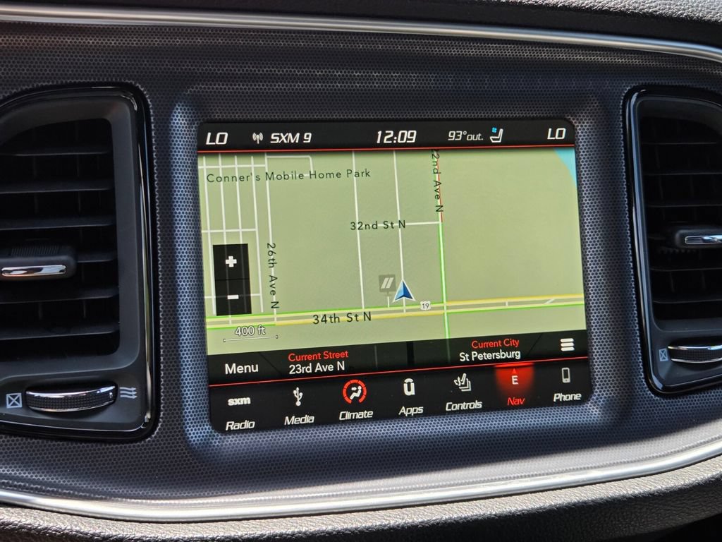 Used 2018 Dodge Challenger SRT RWD image 23